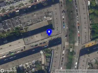 Ambulance met gepaste spoed naar de Lieve Verschuierstraat in Rotterdam