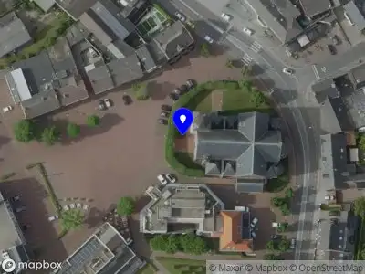 112 melding Ambulance met gepaste spoed naar de Kerkplein in Stramproy