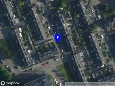 Ambulance met gepaste spoed naar de Bastingstraat in Diemen