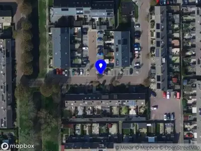 Ambulance met gepaste spoed naar de Bosweg in Strijen