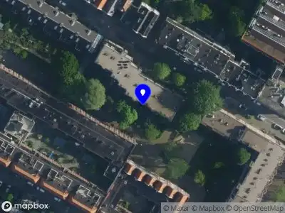 Brandweer met grote spoed naar de Laagte Kadijk in Amsterdam