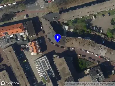 Ambulance met grote spoed naar de Mecklenburgplein in 's-Gravenhage