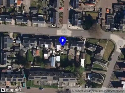 Ambulance en brandweer met gepaste spoed naar de Wethouder Johannesstraat in Muntendam