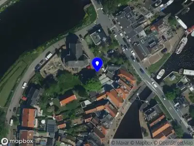 Ambulance met gepaste spoed naar de Kerkplein in Spaarndam