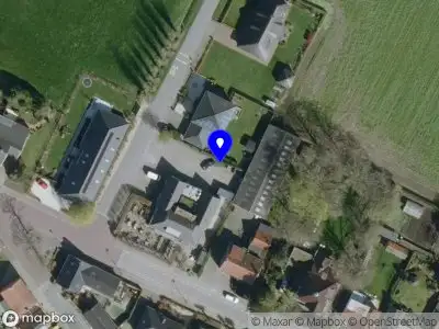 Brandweer met gepaste spoed naar de Dorpsstraat in Ulicoten vanwege wateroverlast