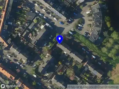 Ambulance met gepaste spoed naar de Scholeksterstraat in Alkmaar