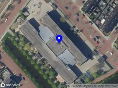 Ambulance met grote spoed naar de Cicerostrook in 's-Gravenhage