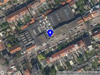 Ambulance met grote spoed naar de Kethelweg in Vlaardingen