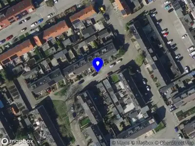 Ambulance met grote spoed naar de Christinastraat in Nieuw-Beijerland