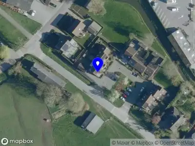 Brandweer met gepaste spoed naar de Hoge Oldersdijk in Waardhuizen