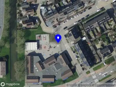 Ambulance met grote spoed naar de Elgarstraat in Zwijndrecht