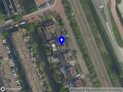 Ambulance met gepaste spoed naar de Louise de Colignystraat in Pijnacker