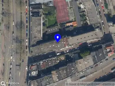 112 melding Ambulance met grote spoed naar de Tiendstraat in Rotterdam