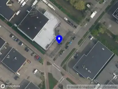 Ambulance met grote spoed naar de Chroomstraat in Zoetermeer