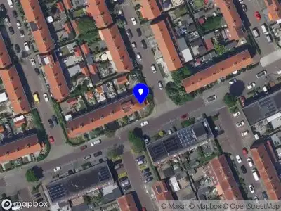 Ambulance met grote spoed naar de Prins Bernhardstraat in Dordrecht