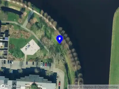 Brandweer met grote spoed naar de Europaweg in Hoogeveen vanwege gebouwbrand