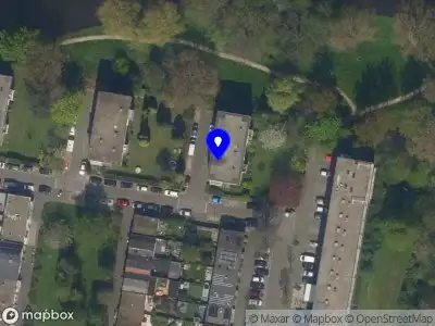 Ambulance met gepaste spoed naar de Roemer Visscherstraat in Vlaardingen