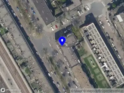 112 melding Ambulance met grote spoed naar de Oranjeboomstraat in Rotterdam