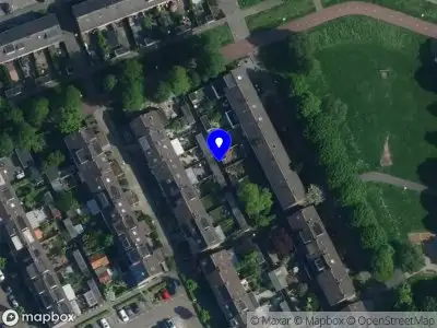 Ambulance met grote spoed naar de Silvoldestraat in Amsterdam