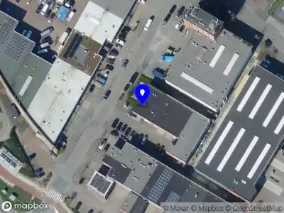 Brandweer met gepaste spoed naar de Het Tasveld in Hendrik-Ido-Ambacht vanwege middelgrote brand