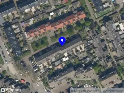 Ambulance met grote spoed naar de Doelstraat in Maasland