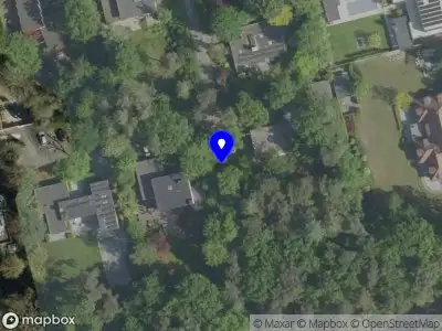 Brandweer met gepaste spoed naar de Bisonlaan in Son en Breugel vanwege een liftopsluiting