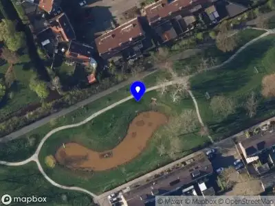 Brandweer en politie met grote spoed naar de De Wetterwille in Drachten vanwege middelgrote brand