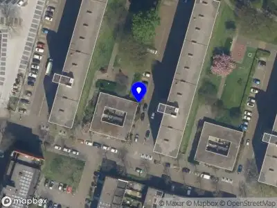 Ambulance met gepaste spoed naar de Delflandseweg in Schiedam