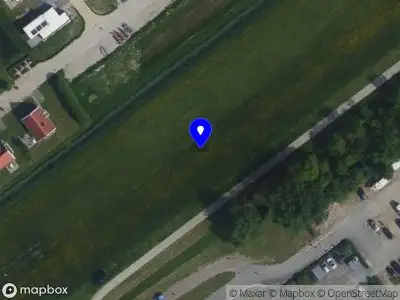 112 melding Brandweer met grote spoed naar de Karekietweg in Biddinghuizen vanwege voertuigen te water