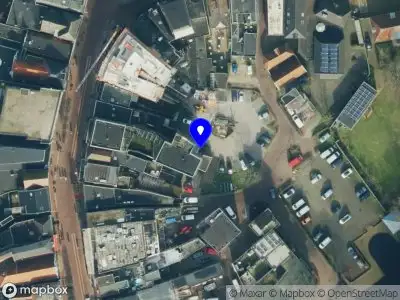 Brandweer met gepaste spoed naar de Hof van Gülick in Almelo vanwege een liftopsluiting