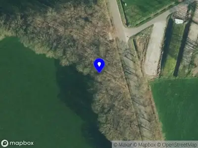 Politie naar de Veldhuisweg in Ambt Delden vanwege aanrijding met letsel