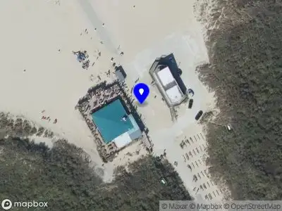 Ambulance met grote spoed naar de Westerduinpad in Ouddorp