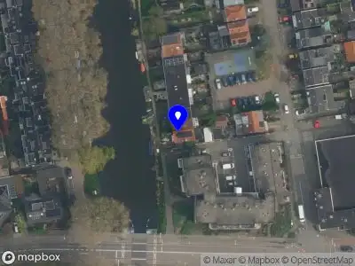 Ambulance met gepaste spoed naar de Oostboezemkade in Gouda