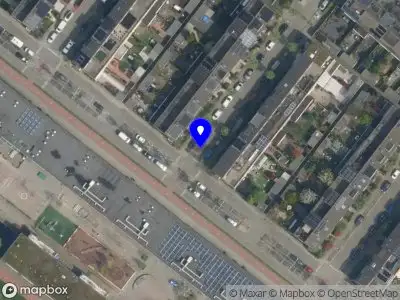 Ambulance met grote spoed naar de Schildstraat in Delfgauw