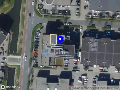 Brandweer met gepaste spoed naar de Hamburg in Barendrecht vanwege een buitenbrand