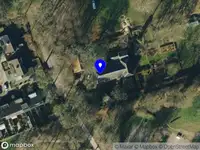 Politie naar de Helderlichtsteeg in Zwolle vanwege personen te water