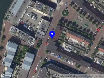 Ambulance met gepaste spoed naar de Noorderstraat in Dordrecht