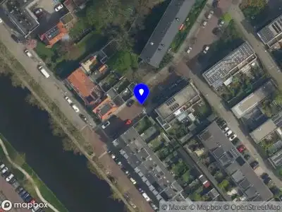 Brandweer met gepaste spoed naar de Willem van Aelststraat in Delft vanwege afgaan rookmelder