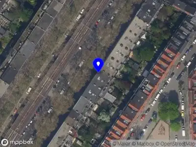 Ambulance naar de Mijnsherenlaan in Rotterdam