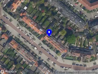 Ambulance met gepaste spoed naar de Burgemeester Le Fèvre de Montignylaan in Rotterdam