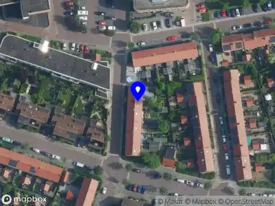 Brandweer met grote spoed naar de Hugo de Grootlaan in Weesp vanwege afhijsen patient