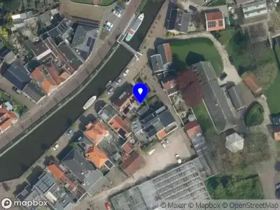 Ambulance met grote spoed naar de Singel in Schipluiden