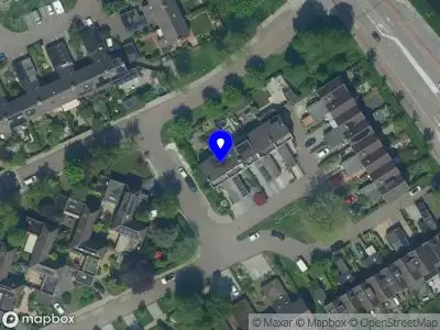 Ambulance met grote spoed naar de Bouwen Loenstraat in Edam