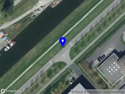Ambulance met gepaste spoed naar de Oosthavendijk in Middelharnis