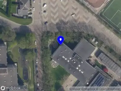 Ambulance met grote spoed naar de Voorhout in Rotterdam