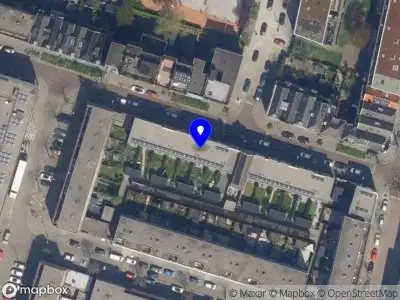 Ambulance met gepaste spoed naar de Bloklandstraat in Rotterdam