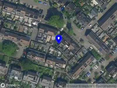 Brandweer met grote spoed naar de Leeuwetand in Monnickendam vanwege afhijsen patient