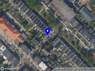 Ambulance met gepaste spoed naar de Prins Mauritsstraat in Schiedam