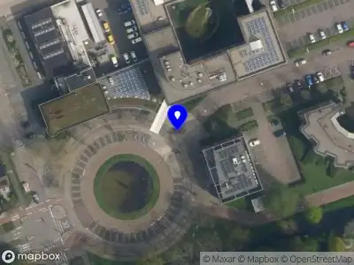 Ambulance met gepaste spoed naar de Oranjeplein in Pijnacker