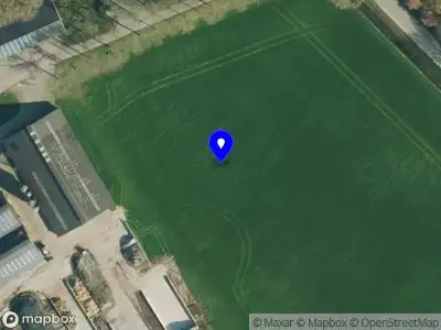 Politie naar de Schoneveldsweg in Ambt Delden vanwege aanrijding met letsel